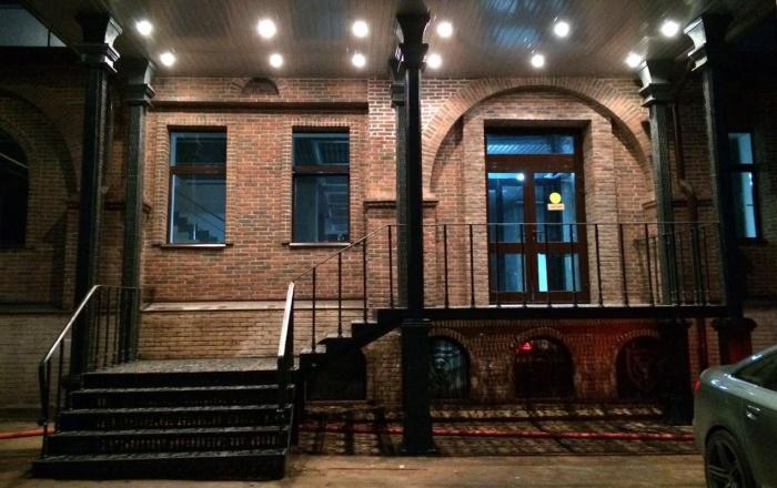 Балясины, столбы и ступени